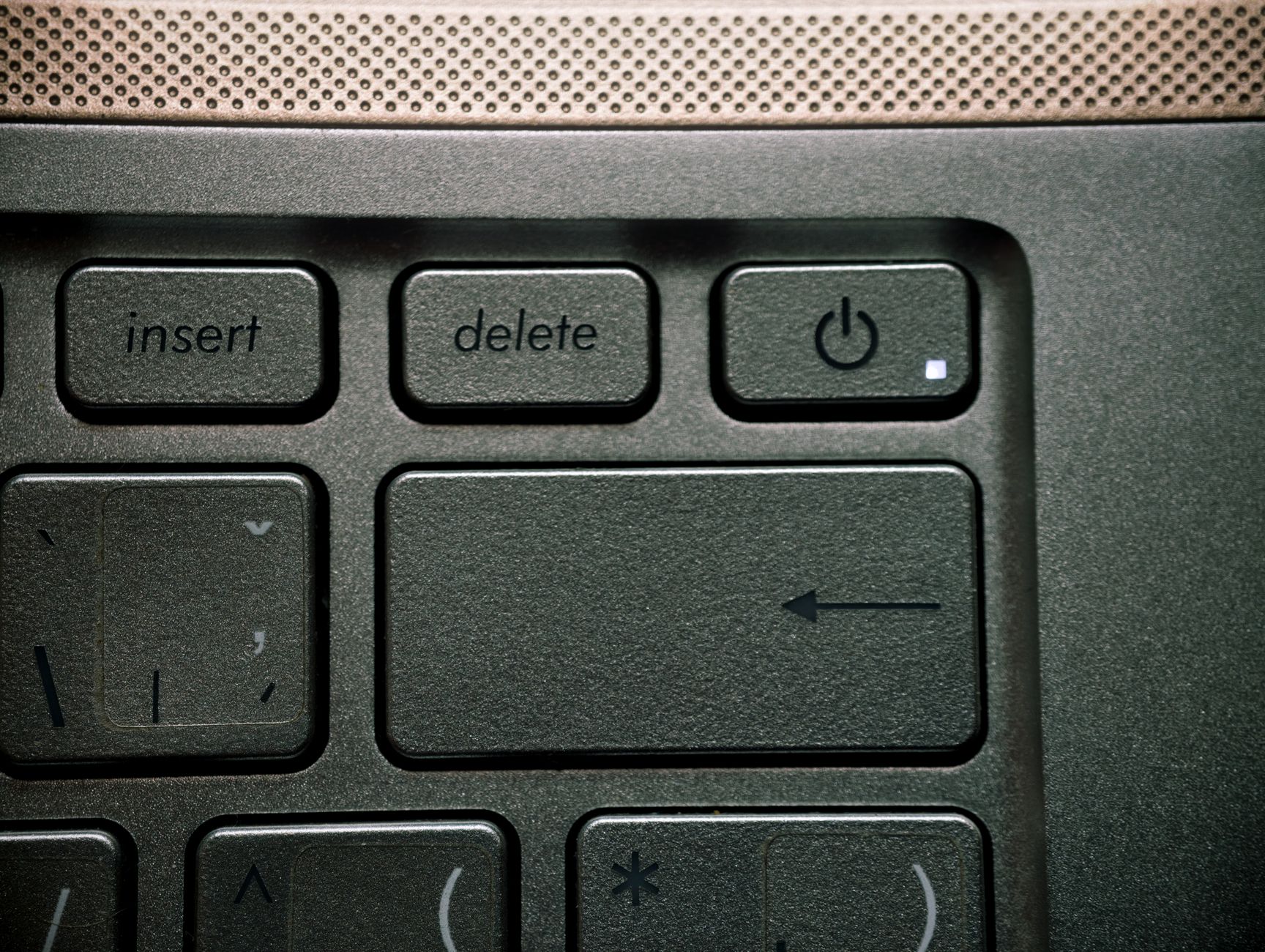 Tu Lenovo ThinkCentre no enciende: causas y qué hacer
